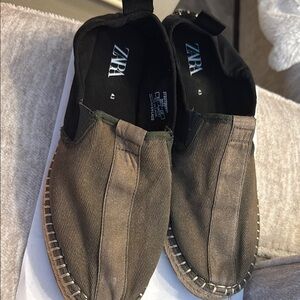 Zara Brown Suede Loafers with Contrast Stitching